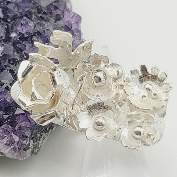 DREAMYJWLS Jewelry - FLOWER BOUQUET HANDMADE RING IN STERLING SILVER METAL SIZE 8.5